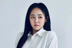 'Em gái quốc dân' Moon Geun Young sau 4 lần phẫu thuật