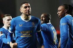 Soi kèo nhà cái Red Star vs Rangers. Nhận định, dự đoán bóng đá Cúp C2 (0h45, 18/3)
