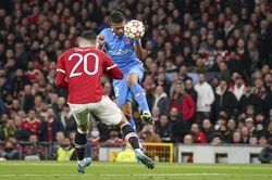 Champions League: 'Nhà hát của giấc mơ' lại là ác mộng