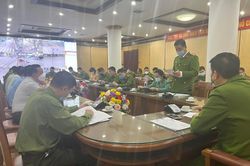 Ra quân bảo đảm an ninh trật tự khu vực phố đi bộ hồ Hoàn Kiếm
