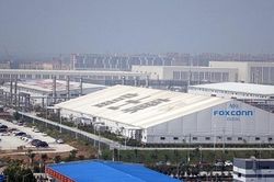 Foxconn chuyển sang mô hình 'bong bóng nhà máy' tại Thâm Quyến