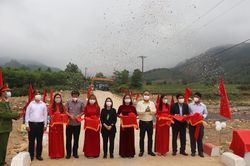 Đakrông: Đưa vào sử dụng ngầm tràn qua suối Tiên Hiên