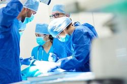 Chồng bị vợ cắt dương vật: Xác định nguyên nhân ban đầu