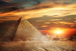 Quét tia vũ trụ, phát hiện 'kho báu' sốc trong Đại kim tự tháp Giza