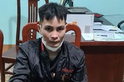 Bị ngăn cấm tình cảm, nam thanh niên vác mã tấu 'xử' bố người yêu