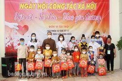 Ngày hội công tác xã hội 'Kết nối - chia sẻ - yêu thương'