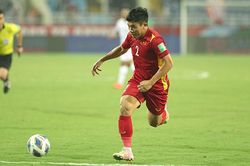HLV Hoàng Văn Phúc: 'Tiếc vì đội tuyển Việt Nam không có điểm'
