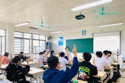 Hà Nội: Yếu tố dịch tễ giảm, số học sinh đi học trực tiếp tăng mạnh