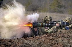 Phương Tây đang trợ lực cho Ukraine những 'siêu phẩm' vũ khí nào?