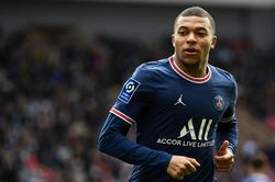 Cập nhật chuyển nhượng cầu thủ: Barca liên hệ gia đình Mbappe; MU chiêu mộ Joao Felix; Juventus xác nhận chia tay Dybala