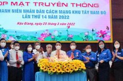 Họp mặt Đoàn Thanh niên Khu Tây Nam Bộ, trao Kỷ niệm chương 'Vì thế hệ trẻ'