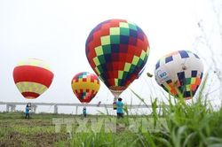 Những hình ảnh đầu tại ngày hội khinh khí cầu 'Hà Nội muôn màu'