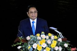 Thủ tướng Chính phủ: Tăng cường thu hút đầu tư, đổi mới công nghệ, đẩy mạnh chuyển đổi số du lịch