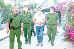 Hai băng nhóm dàn quân hỗn chiến bằng súng và dao kiếm