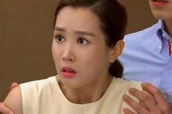 Mẹ chồng vừa mất, bố chồng đã làm một việc khiến cả nhà sốc nặng