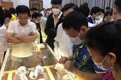 Ngắm cổ vật hoàng cung, tìm hiểu văn hóa cung đình Huế