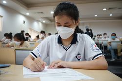 Đề thi đánh giá năng lực của ĐHQG TPHCM bị phản ánh có sai sót!