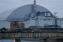 Ukraine nói lực lượng Nga ở gần Chernobyl có thể gây ra mối đe dọa phóng xạ mới