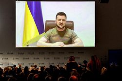 Tổng thống Ukraine nêu rõ lập trường trong đàm phán với NgaTin khácChủ động chuẩn bị điều kiện tiêm vắc xin cho trẻ em từ 5 đến dưới 12 tuôỉThể lệ tổ chức Cuộc thi trắc nghiệm 'Tìm hiểu về tư tưởng, đạo đức, phong cách Hồ Chí Minh' năm 2022