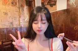 Hot girl Hàn Quốc hút chú ý vì thời trang cá tính