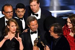 Kỳ tích xảy ra tại Oscar 2022