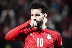 Salah sút vọt xà ở loạt luân lưu tranh vé dự World Cup