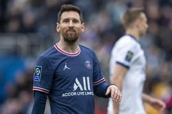 Messi ký hợp đồng 20 triệu USD với công ty tiền số