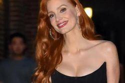 Điều gì làm nên vẻ đẹp của Jessica Chastain?