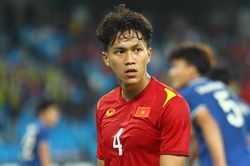 3 thành viên U23 Việt Nam phải ở lại Dubai