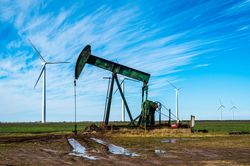 Canada công bố Kế hoạch giảm phát thải ròng năm 2030