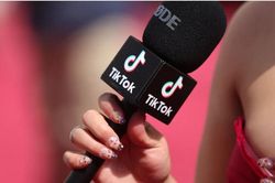 Facebook bỏ ra hàng triệu USD để 'chơi bẩn' TikTok