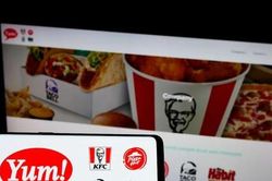 Pizza Hut, KFC và Taco Bell đăng ký nhãn hiệu NFT và Metaverse