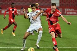 Soi kèo nhà cái Strasbourg vs Lens. Nhận định, dự đoán bóng đá Pháp Ligue 1 (18h00, 3/4)