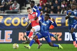 Soi kèo nhà cái Troyes vs Reims. Nhận định, dự đoán bóng đá Pháp Ligue 1 (20h00, 3/4)