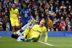 Eriksen ghi bàn chấm dứt chuỗi 14 trận bất bại của Chelsea