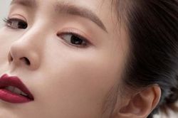 Người đẹp 'Gia đình là số 1' Shin Se Kyung có làn da trắng nõn là nhờ 2 thói quen cực kỳ cần thiết