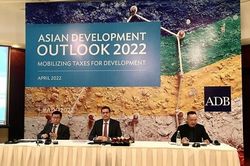 ADB: Kinh tế Việt Nam sẵn sàng phục hồi mạnh mẽ, sẽ đạt mức 6,5% năm 2022