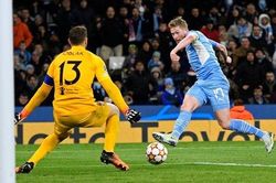 Man City nhọc nhằn hạ Atletico Madrid trên sân nhà