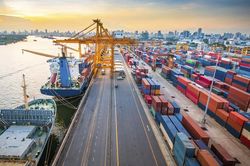 TP.HCM: Vừa ban hành đã có kiến nghị dừng thu phí hạ tầng cảng biển