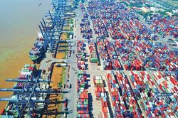 ADB: Tăng trưởng GDP Việt Nam năm 2022 dự báo đạt 6,5%, lạm phát 3,8%