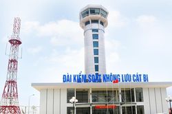 Phi công gọi 10 cuộc không liên lạc được không lưu sân bay Cát Bi