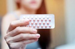 Thuốc tránh thai hàng ngày có gây vô sinh?