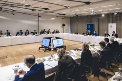G7 trừng phạt Nga về kinh tế, Mỹ động chạm ngành hàng không