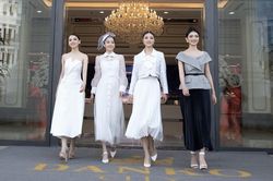 Nam Em và thí sinh Miss World Vietnam 2022 khám phá cảnh đẹp Thái Nguyên