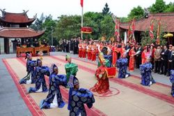Tự hào sức mạnh tinh thần của dân tộc