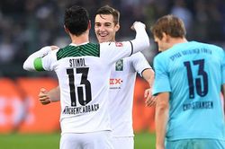 Soi kèo nhà cái Furth vs Glabdach. Nhận định, dự đoán bóng đá Bundesliga (20h30, 9/4)