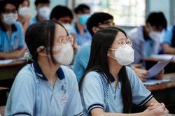 Sợ máu nhưng bố mẹ bắt học ngành bác sĩ