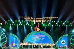 Bế mạc Liên hoan đờn ca tài tử và Hội thi bánh dân gian Nam bộ