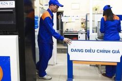 Ngày mai 12/4, giá xăng dầu tiếp tục giảm bao nhiêu?