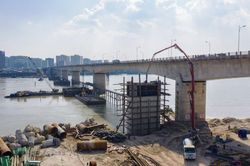 Cầu Vĩnh Tuy 2 tăng tốc thi công, sẽ hoàn thành vào tháng 6/2023